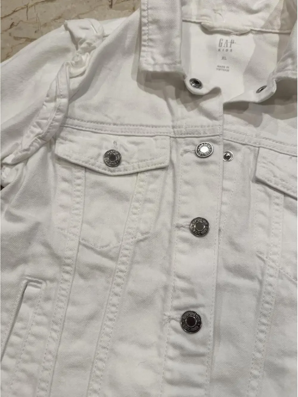 GAP kids white